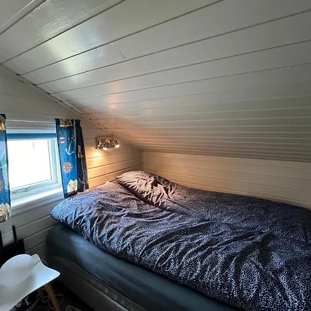 Visit Leif At Senja Δωμάτια σε οικογενειακή κατοικία *