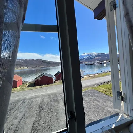 Visit Leif At Senja Pansiyon Gibostad