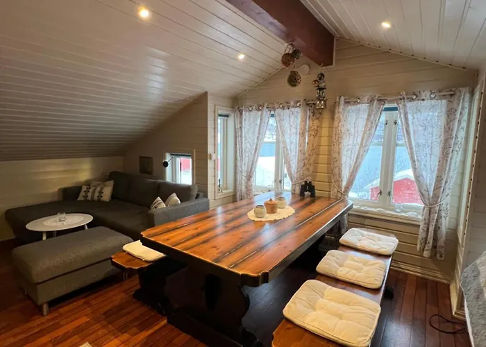 Visit Leif At Senja Privat overnatting